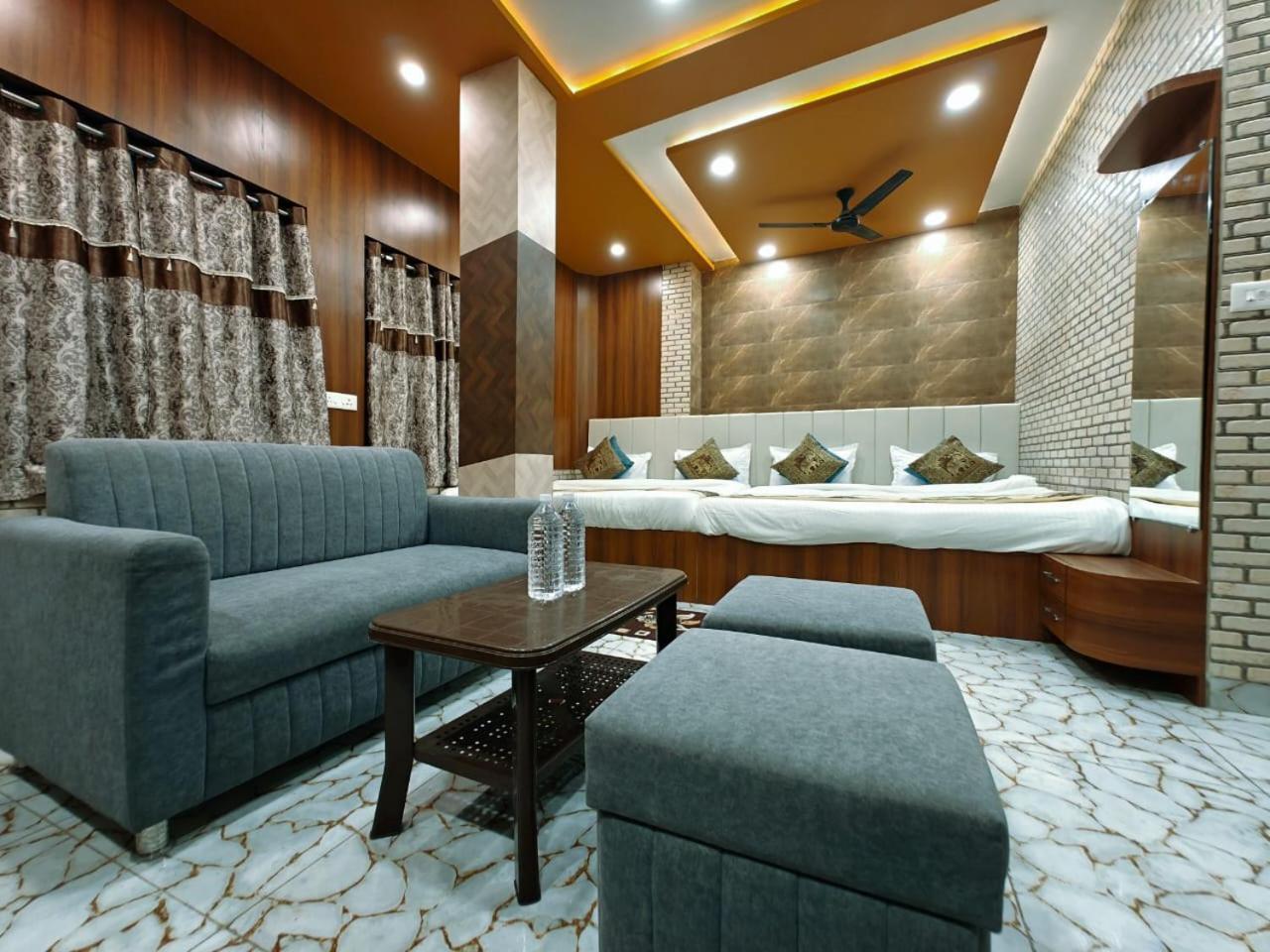 Shri Kailash Pati Guest House- Opposite Kashi Vishwanath Temple Varanasi Luaran gambar