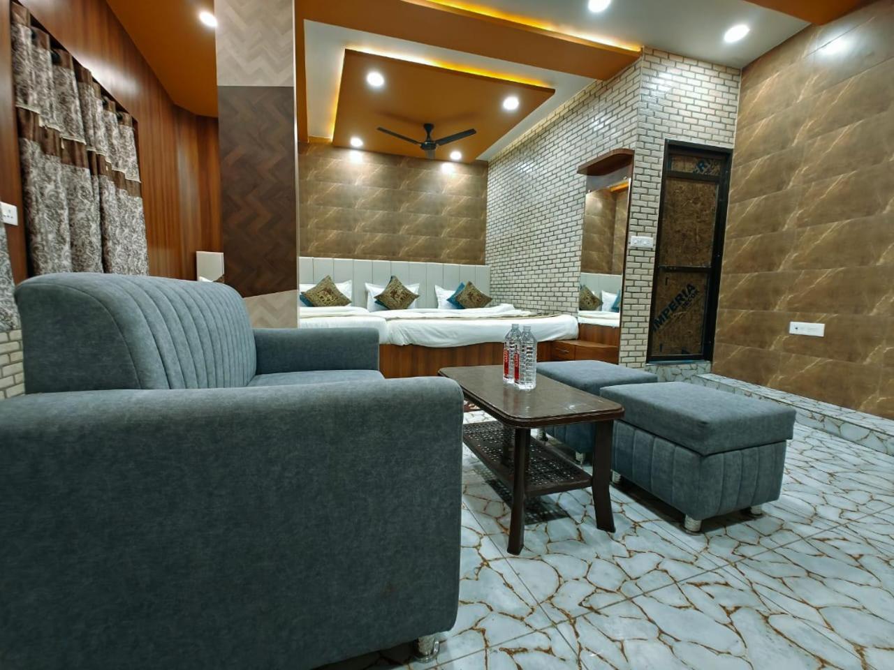 Shri Kailash Pati Guest House- Opposite Kashi Vishwanath Temple Varanasi Luaran gambar